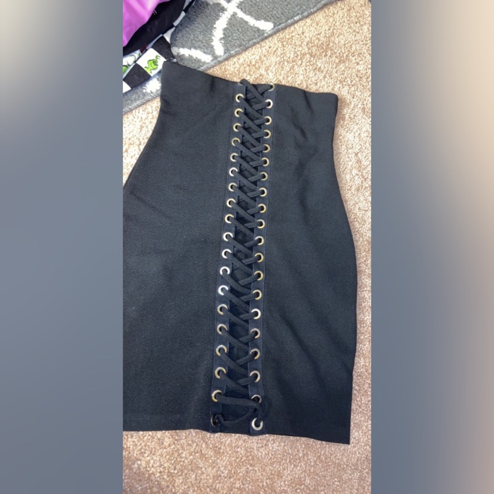 Black skirt